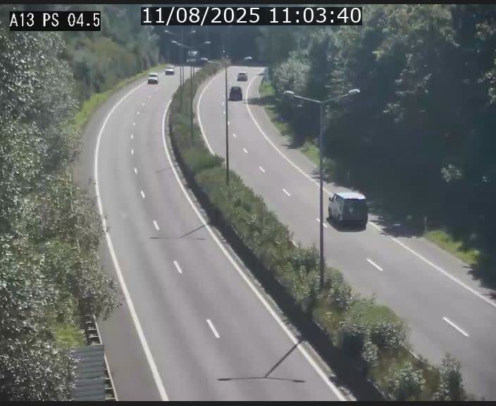 <h2>Traffic live webcam Luxembourg Differdange - A13 direction Esch-sur-Alzette - BK 4.5</h2>