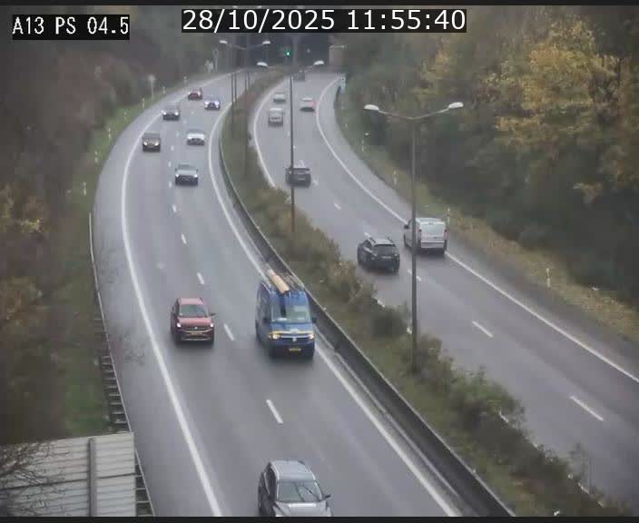 Traffic live webcam Luxembourg Differdange - A13 direction Esch-sur-Alzette - BK 4.5
