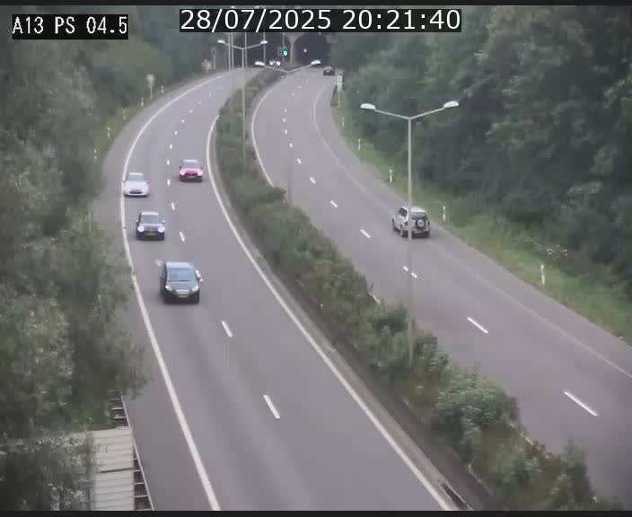 <h2>Traffic live webcam Luxembourg Differdange - A13 direction Esch-sur-Alzette - BK 4.5</h2>