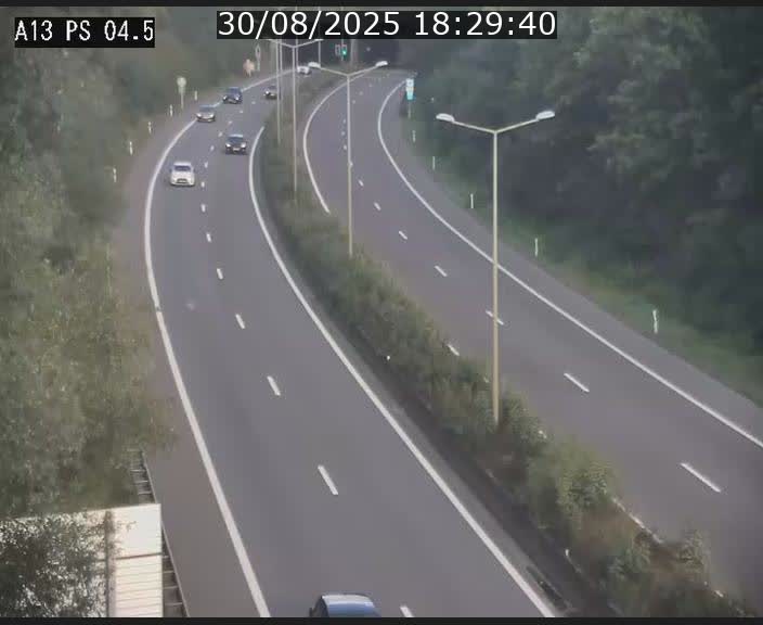 <h2>Traffic live webcam Luxembourg Differdange - A13 direction Esch-sur-Alzette - BK 4.5</h2>
