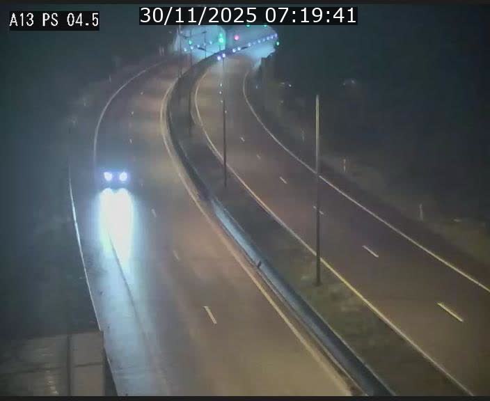 <h2>Traffic live webcam Luxembourg Differdange - A13 direction Esch-sur-Alzette - BK 4.5</h2>