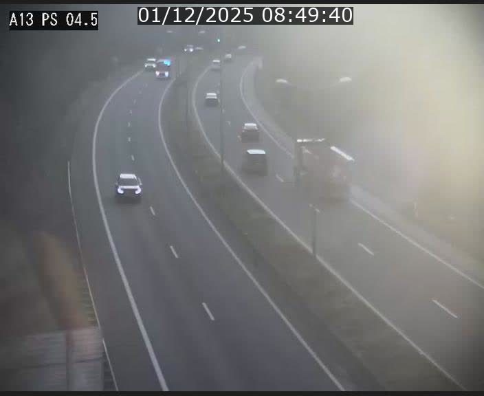 <h2>Traffic live webcam Luxembourg Differdange - A13 direction Esch-sur-Alzette - BK 4.5</h2>