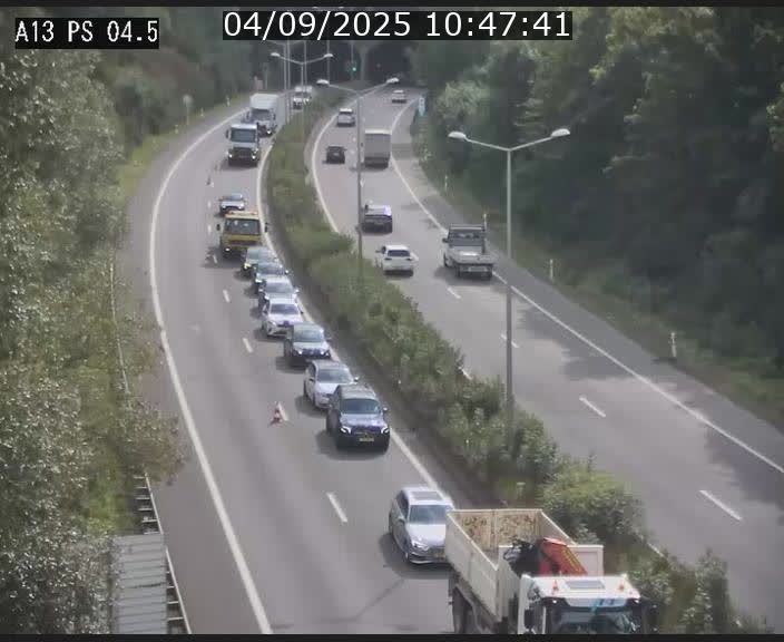 <h2>Traffic live webcam Luxembourg Differdange - A13 direction Esch-sur-Alzette - BK 4.5</h2>
