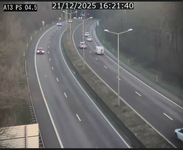 <h2>Traffic live webcam Luxembourg Differdange - A13 direction Esch-sur-Alzette - BK 4.5</h2>
