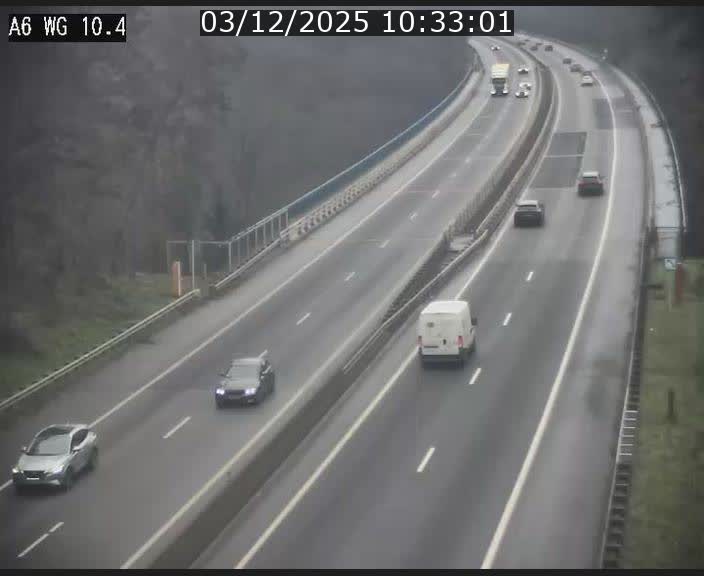 <h2>Traffic live webcam Luxembourg Mamer - A6 - BK 10.4 - direction Luxembourg/France/Allemagne</h2>