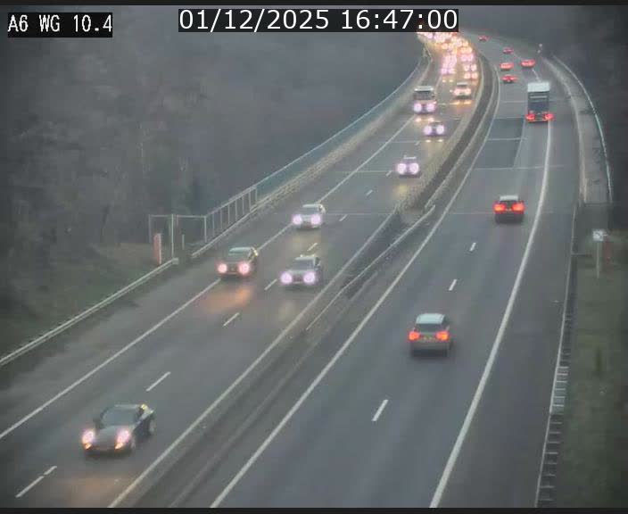 <h2>Traffic live webcam Luxembourg Mamer - A6 - BK 10.4 - direction Luxembourg/France/Allemagne</h2>