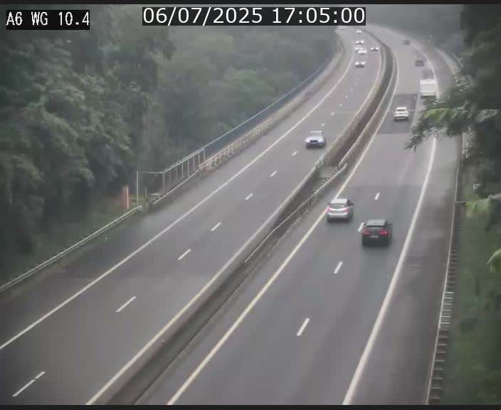 <h2>Traffic live webcam Luxembourg Mamer - A6 - BK 10.4 - direction Luxembourg/France/Allemagne</h2>