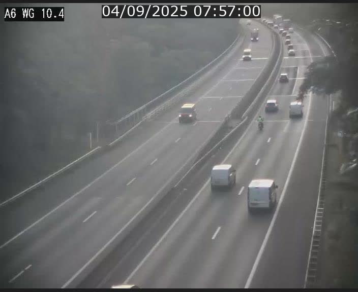 <h2>Traffic live webcam Luxembourg Mamer - A6 - BK 10.4 - direction Luxembourg/France/Allemagne</h2>