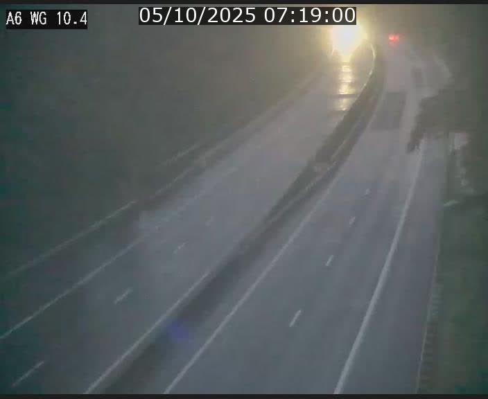 <h2>Traffic live webcam Luxembourg Mamer - A6 - BK 10.4 - direction Luxembourg/France/Allemagne</h2>