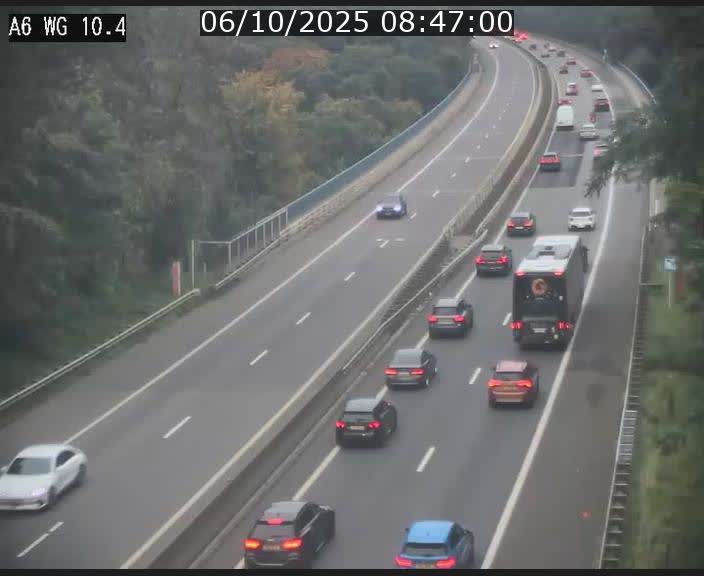 <h2>Traffic live webcam Luxembourg Mamer - A6 - BK 10.4 - direction Luxembourg/France/Allemagne</h2>
