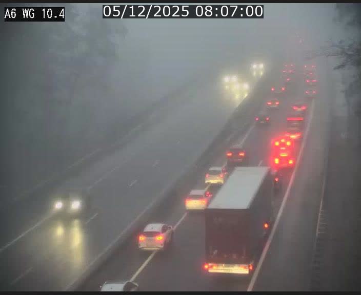 <h2>Traffic live webcam Luxembourg Mamer - A6 - BK 10.4 - direction Luxembourg/France/Allemagne</h2>