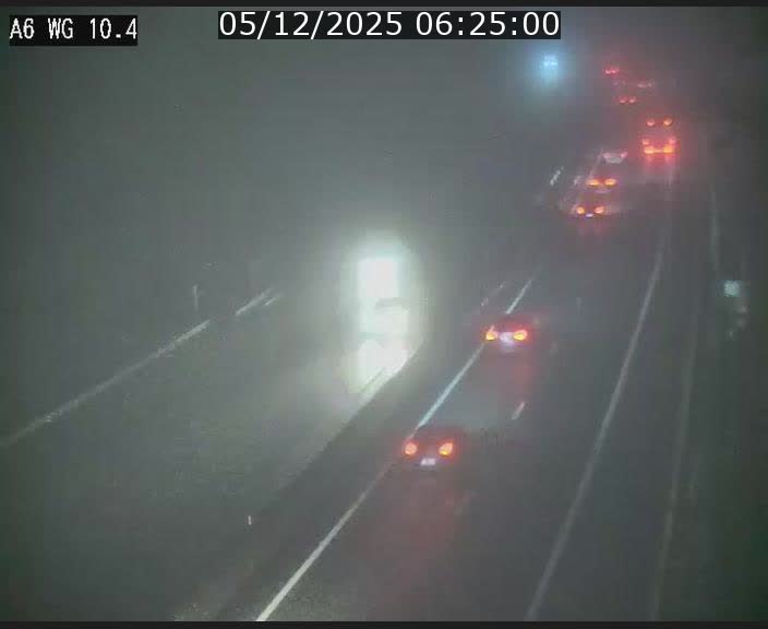 <h2>Traffic live webcam Luxembourg Mamer - A6 - BK 10.4 - direction Luxembourg/France/Allemagne</h2>