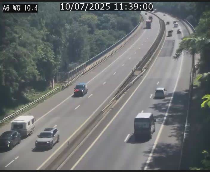 <h2>Traffic live webcam Luxembourg Mamer - A6 - BK 10.4 - direction Luxembourg/France/Allemagne</h2>
