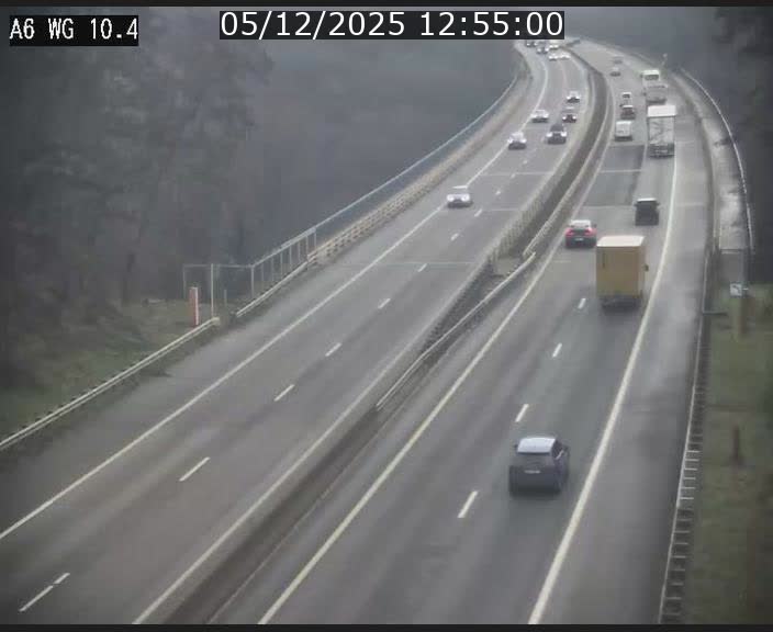<h2>Traffic live webcam Luxembourg Mamer - A6 - BK 10.4 - direction Luxembourg/France/Allemagne</h2>