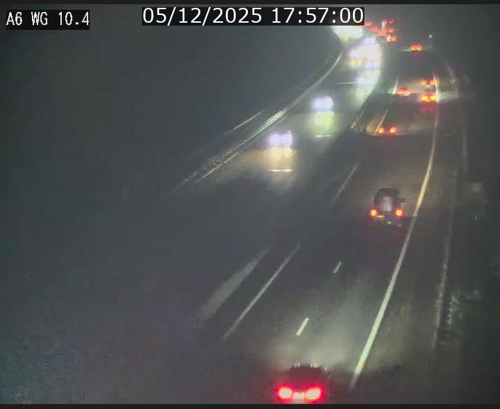 <h2>Traffic live webcam Luxembourg Mamer - A6 - BK 10.4 - direction Luxembourg/France/Allemagne</h2>