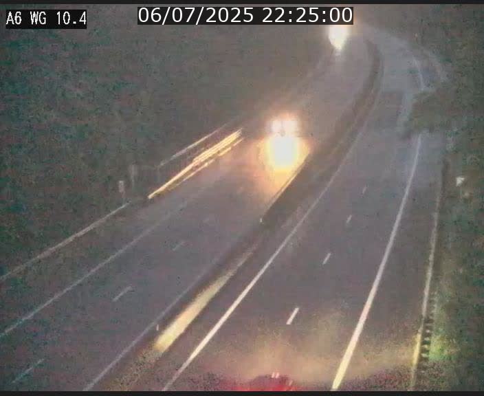 <h2>Traffic live webcam Luxembourg Mamer - A6 - BK 10.4 - direction Luxembourg/France/Allemagne</h2>