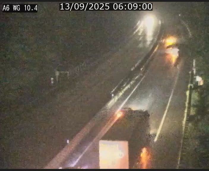 <h2>Traffic live webcam Luxembourg Mamer - A6 - BK 10.4 - direction Luxembourg/France/Allemagne</h2>