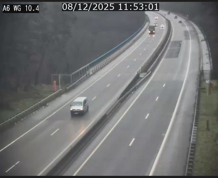 <h2>Traffic live webcam Luxembourg Mamer - A6 - BK 10.4 - direction Luxembourg/France/Allemagne</h2>