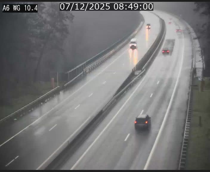 <h2>Traffic live webcam Luxembourg Mamer - A6 - BK 10.4 - direction Luxembourg/France/Allemagne</h2>
