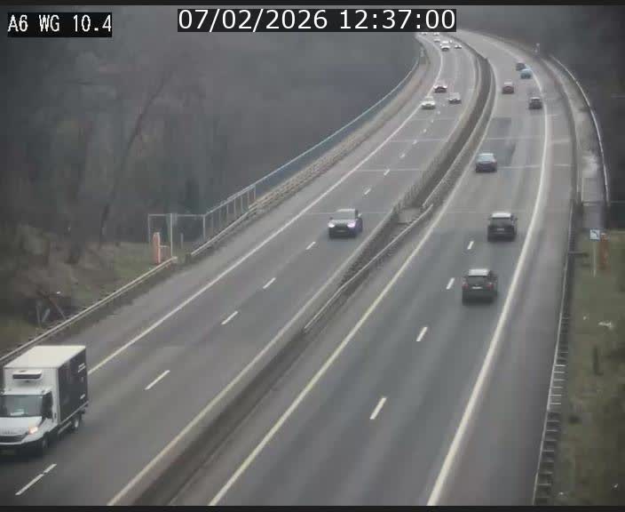 <h2>Traffic live webcam Luxembourg Mamer - A6 - BK 10.4 - direction Luxembourg/France/Allemagne</h2>