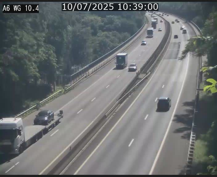 <h2>Traffic live webcam Luxembourg Mamer - A6 - BK 10.4 - direction Luxembourg/France/Allemagne</h2>