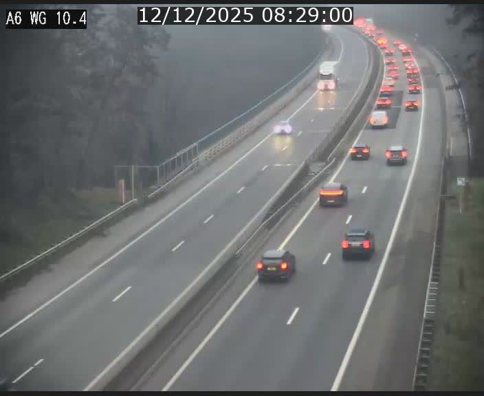 <h2>Traffic live webcam Luxembourg Mamer - A6 - BK 10.4 - direction Luxembourg/France/Allemagne</h2>