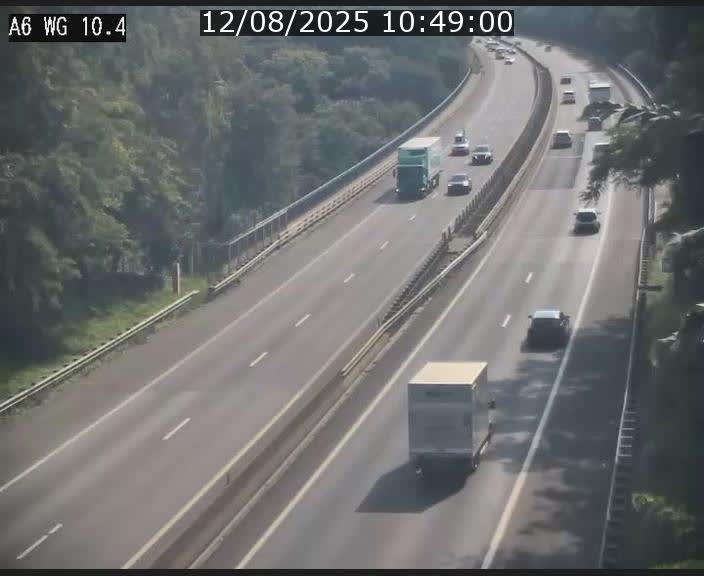 <h2>Traffic live webcam Luxembourg Mamer - A6 - BK 10.4 - direction Luxembourg/France/Allemagne</h2>