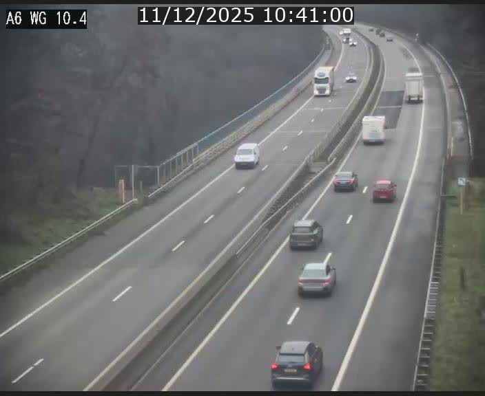 <h2>Traffic live webcam Luxembourg Mamer - A6 - BK 10.4 - direction Luxembourg/France/Allemagne</h2>