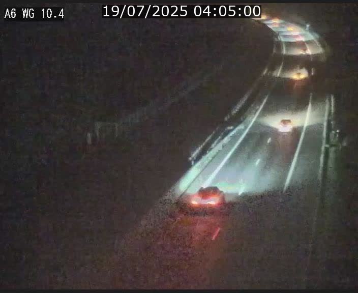 <h2>Traffic live webcam Luxembourg Mamer - A6 - BK 10.4 - direction Luxembourg/France/Allemagne</h2>