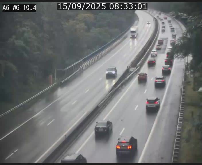 <h2>Traffic live webcam Luxembourg Mamer - A6 - BK 10.4 - direction Luxembourg/France/Allemagne</h2>