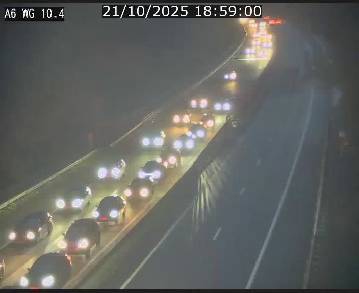 <h2>Traffic live webcam Luxembourg Mamer - A6 - BK 10.4 - direction Luxembourg/France/Allemagne</h2>