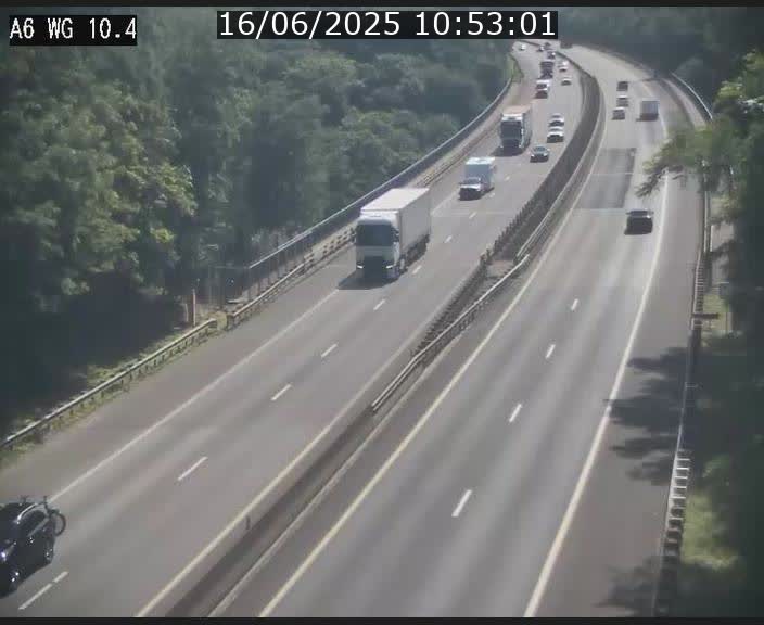 Traffic live webcam Luxembourg Mamer - A6 - BK 10.4 - direction Luxembourg/France/Allemagne