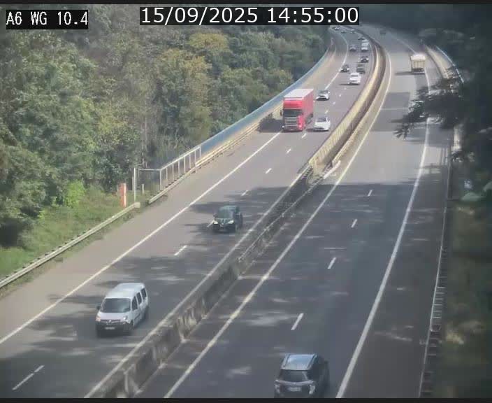 <h2>Traffic live webcam Luxembourg Mamer - A6 - BK 10.4 - direction Luxembourg/France/Allemagne</h2>