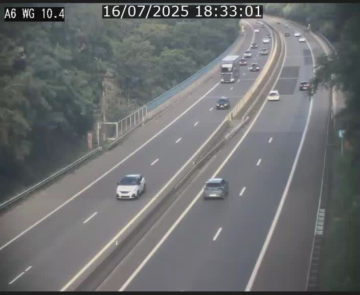 <h2>Traffic live webcam Luxembourg Mamer - A6 - BK 10.4 - direction Luxembourg/France/Allemagne</h2>