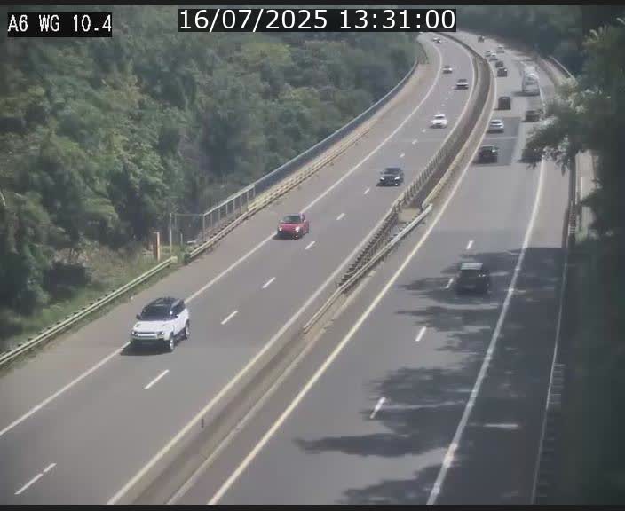 <h2>Traffic live webcam Luxembourg Mamer - A6 - BK 10.4 - direction Luxembourg/France/Allemagne</h2>