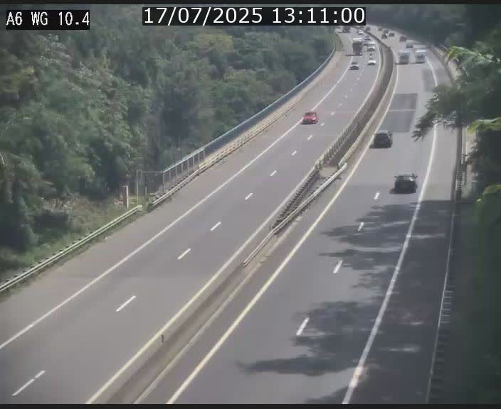 <h2>Traffic live webcam Luxembourg Mamer - A6 - BK 10.4 - direction Luxembourg/France/Allemagne</h2>