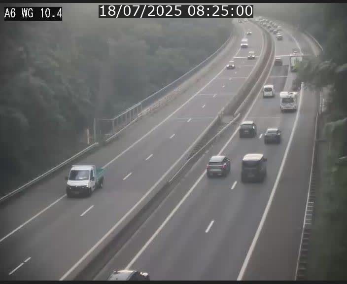 <h2>Traffic live webcam Luxembourg Mamer - A6 - BK 10.4 - direction Luxembourg/France/Allemagne</h2>