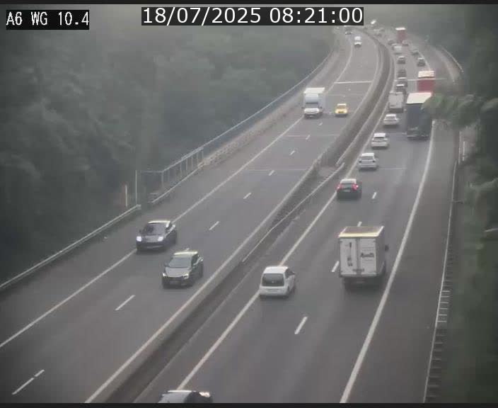 <h2>Traffic live webcam Luxembourg Mamer - A6 - BK 10.4 - direction Luxembourg/France/Allemagne</h2>
