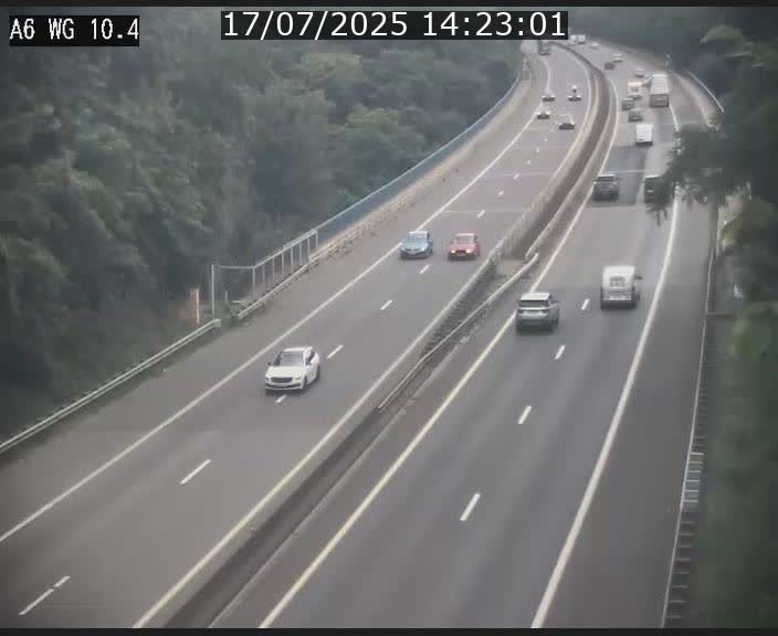 <h2>Traffic live webcam Luxembourg Mamer - A6 - BK 10.4 - direction Luxembourg/France/Allemagne</h2>