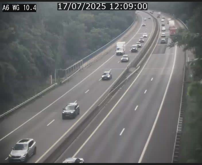 <h2>Traffic live webcam Luxembourg Mamer - A6 - BK 10.4 - direction Luxembourg/France/Allemagne</h2>