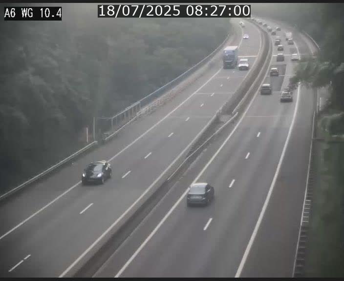 <h2>Traffic live webcam Luxembourg Mamer - A6 - BK 10.4 - direction Luxembourg/France/Allemagne</h2>