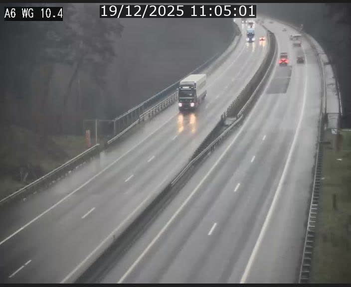 <h2>Traffic live webcam Luxembourg Mamer - A6 - BK 10.4 - direction Luxembourg/France/Allemagne</h2>