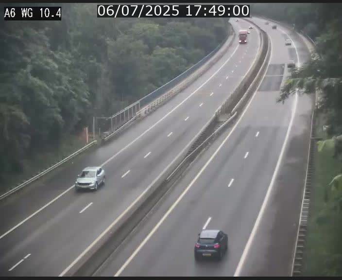 Traffic live webcam Luxembourg Mamer - A6 - BK 10.4 - direction Luxembourg/France/Allemagne