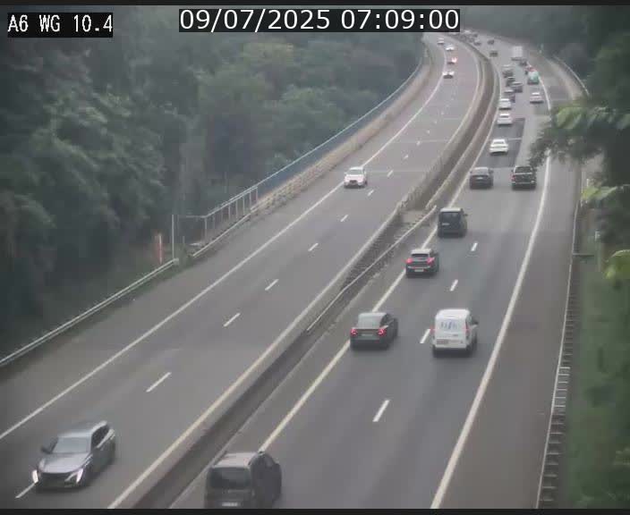 Traffic live webcam Luxembourg Mamer - A6 - BK 10.4 - direction Luxembourg/France/Allemagne