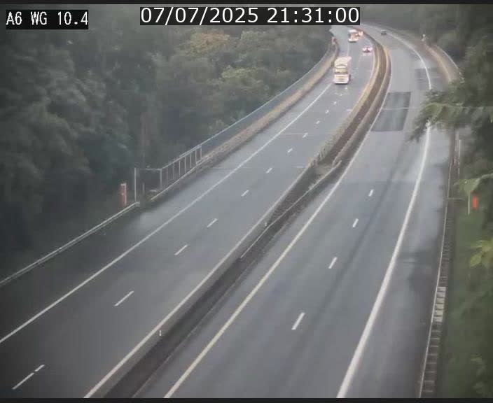 Traffic live webcam Luxembourg Mamer - A6 - BK 10.4 - direction Luxembourg/France/Allemagne