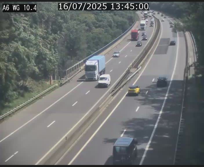Traffic live webcam Luxembourg Mamer - A6 - BK 10.4 - direction Luxembourg/France/Allemagne