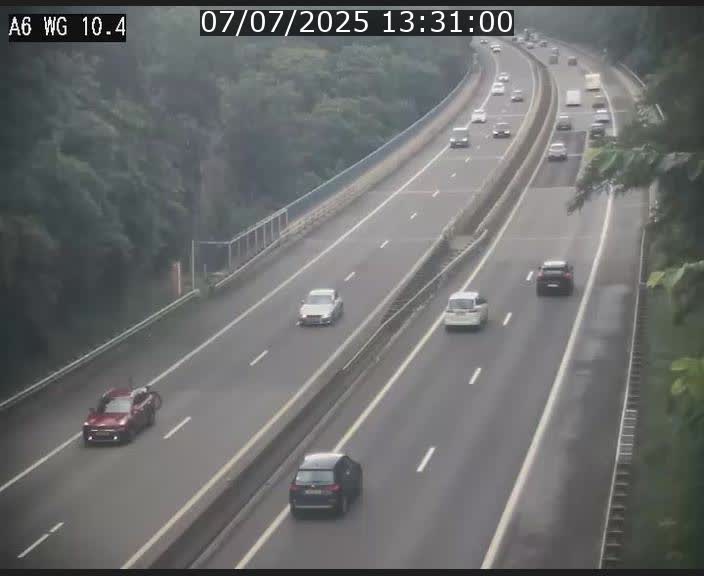 Traffic live webcam Luxembourg Mamer - A6 - BK 10.4 - direction Luxembourg/France/Allemagne