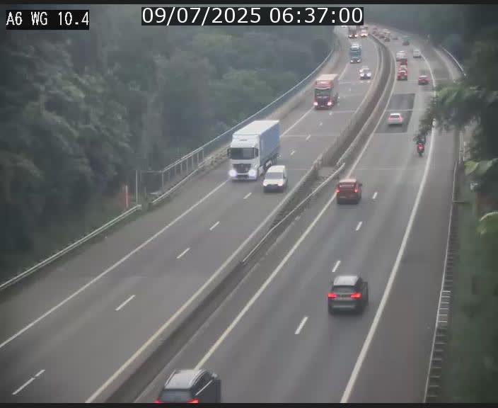 Traffic live webcam Luxembourg Mamer - A6 - BK 10.4 - direction Luxembourg/France/Allemagne