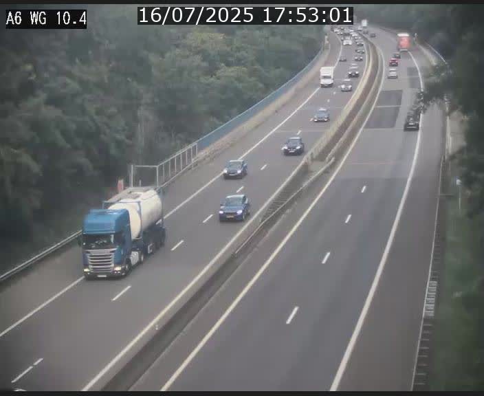 Traffic live webcam Luxembourg Mamer - A6 - BK 10.4 - direction Luxembourg/France/Allemagne