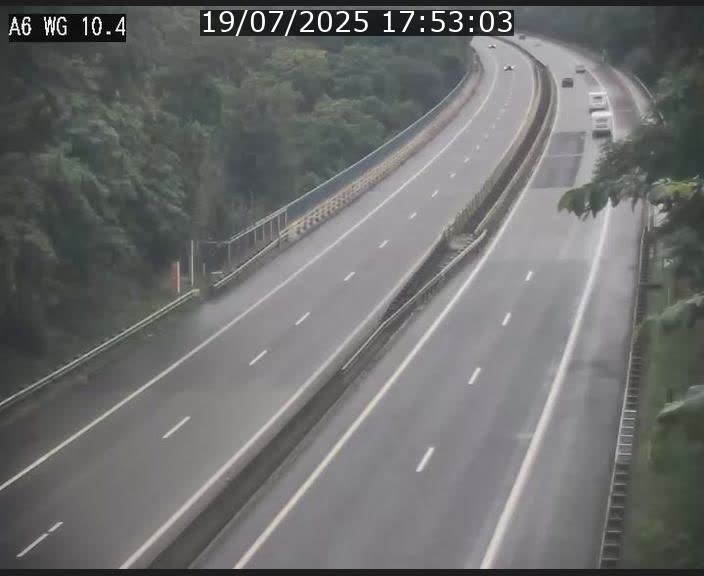 Traffic live webcam Luxembourg Mamer - A6 - BK 10.4 - direction Luxembourg/France/Allemagne